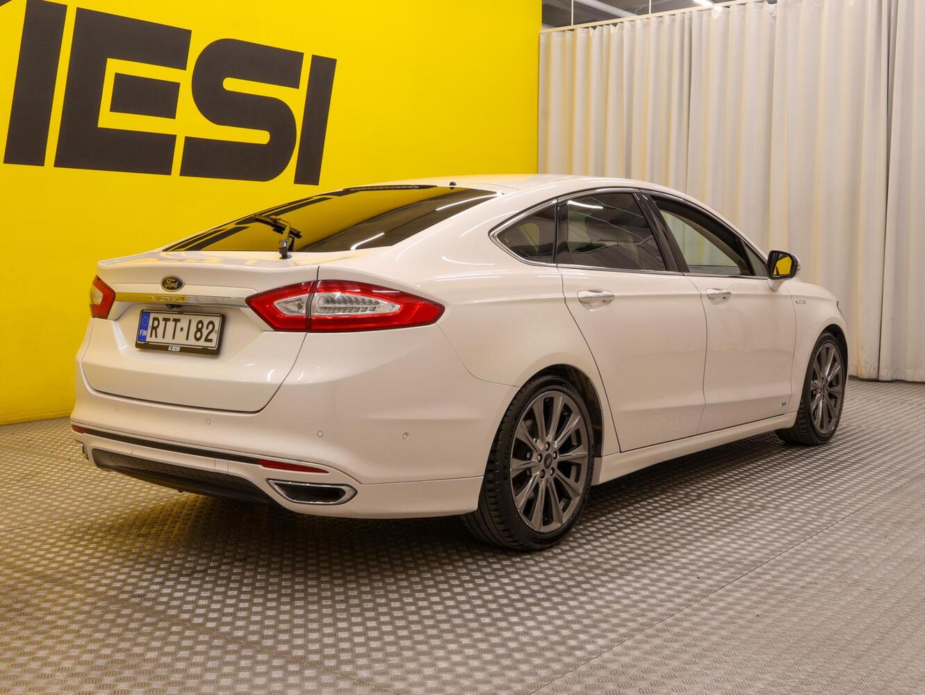 Ford Mondeo vaihtoauto