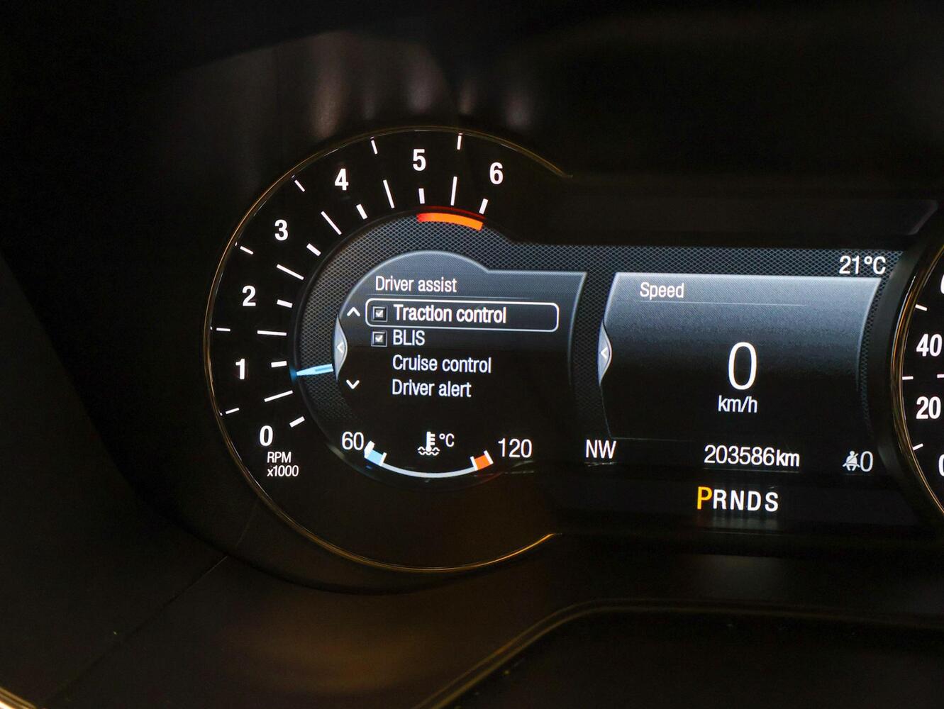 Ford Mondeo vaihtoauto
