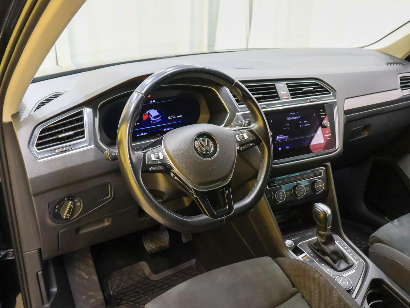 Volkswagen Tiguan vaihtoauto