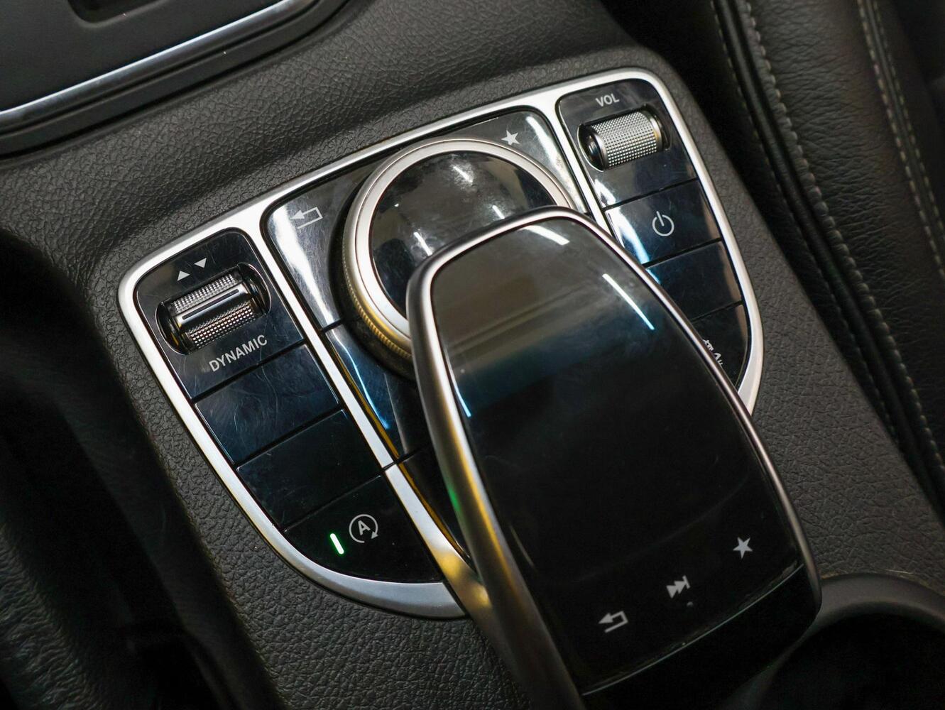 Mercedes-Benz X vaihtoauto