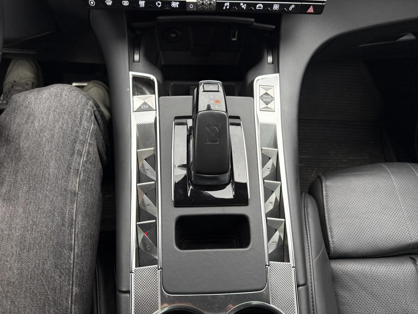 DS 7 vaihtoauto