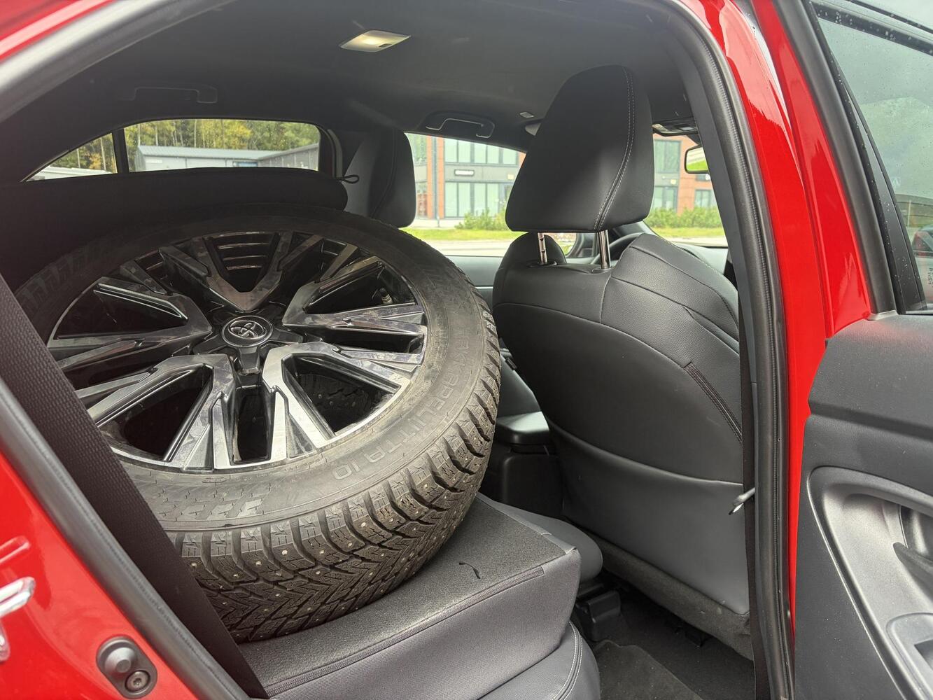 Toyota Yaris Cross vaihtoauto