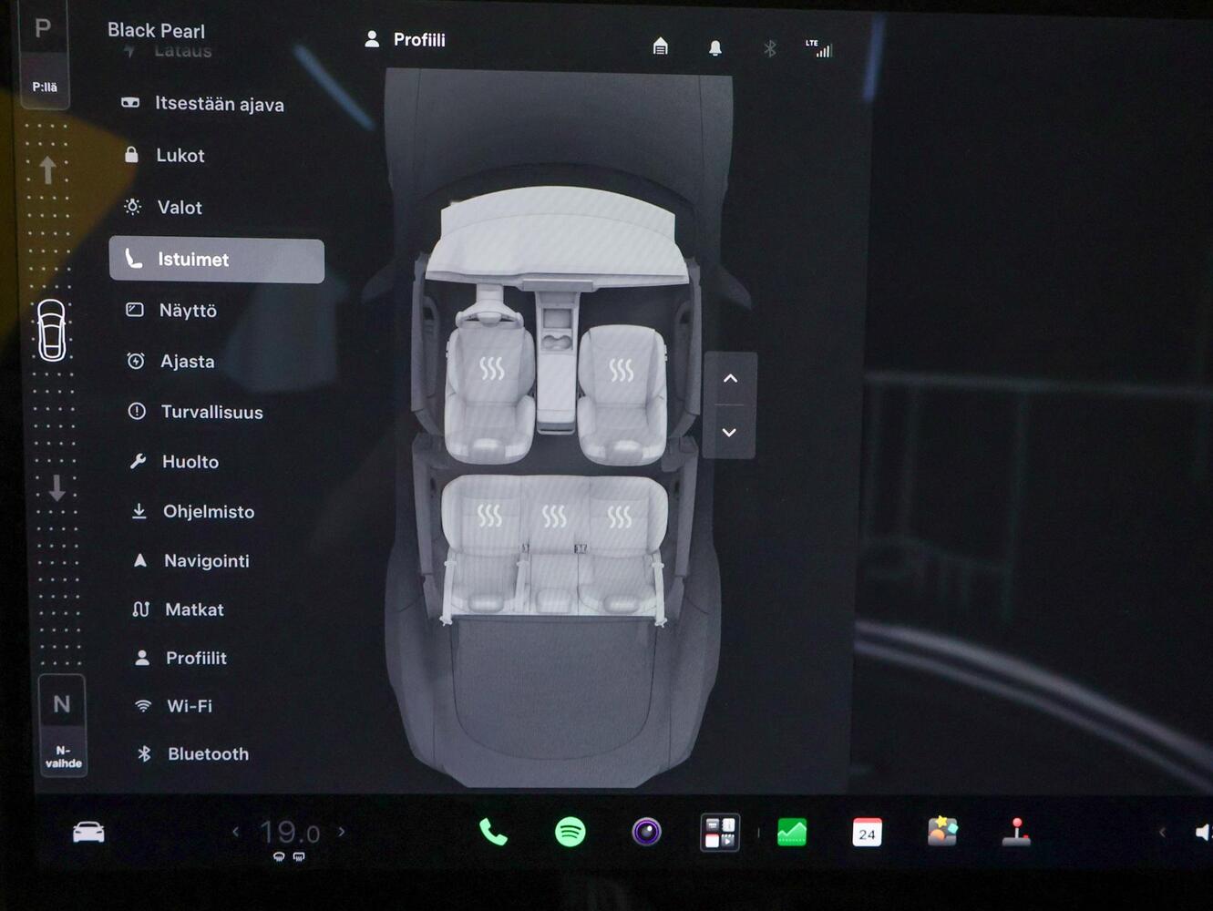 Tesla Model S vaihtoauto