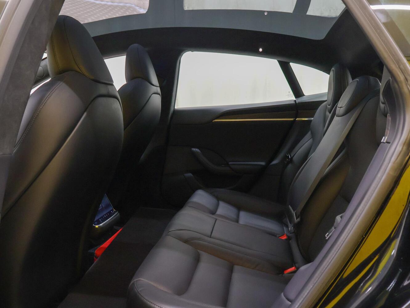 Tesla Model S vaihtoauto