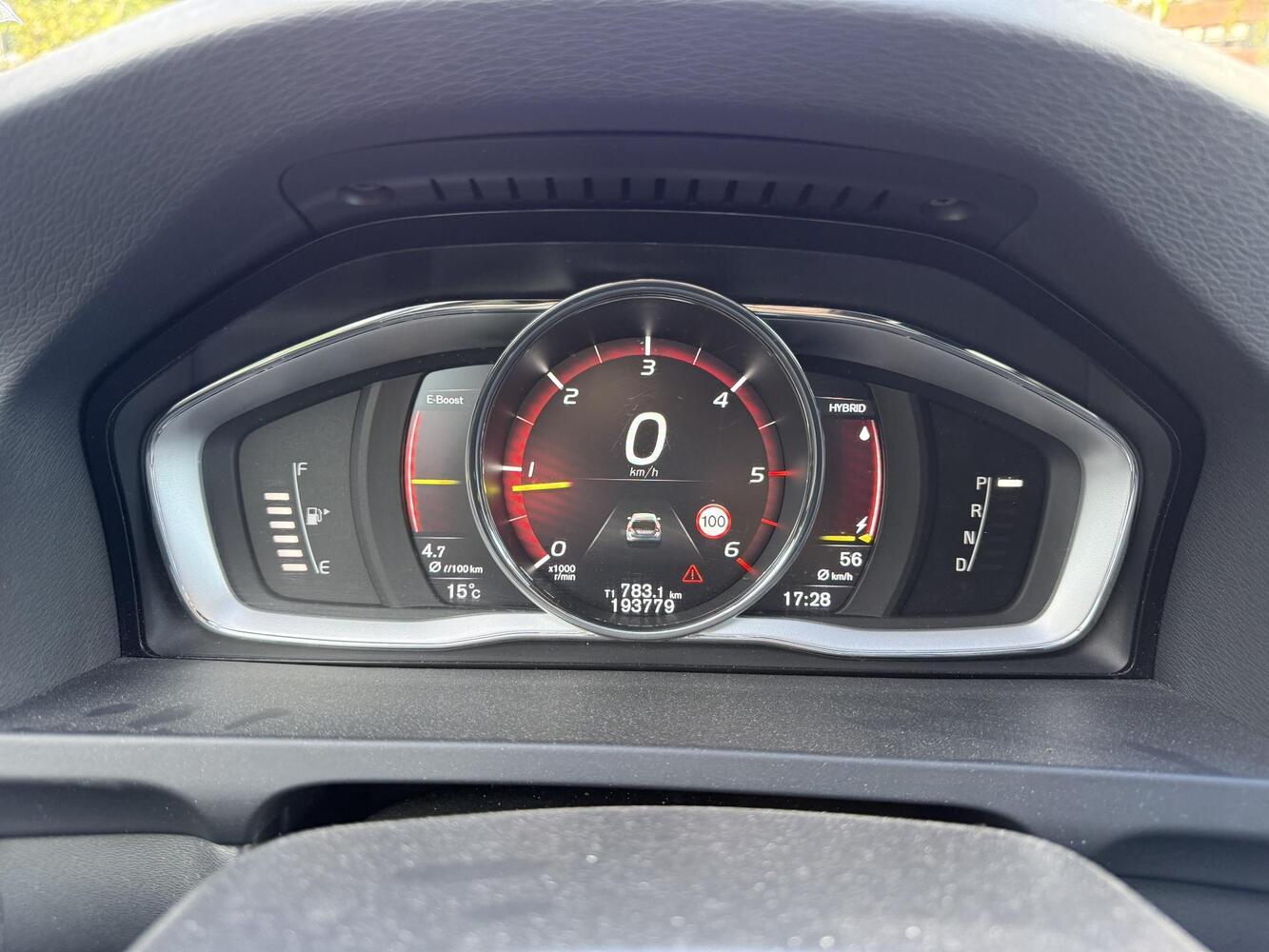 Volvo V60 vaihtoauto
