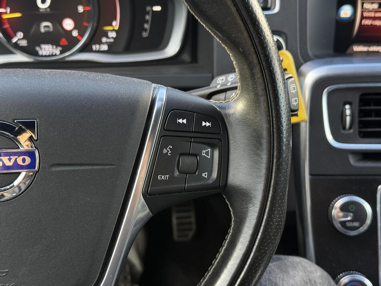Volvo V60 vaihtoauto