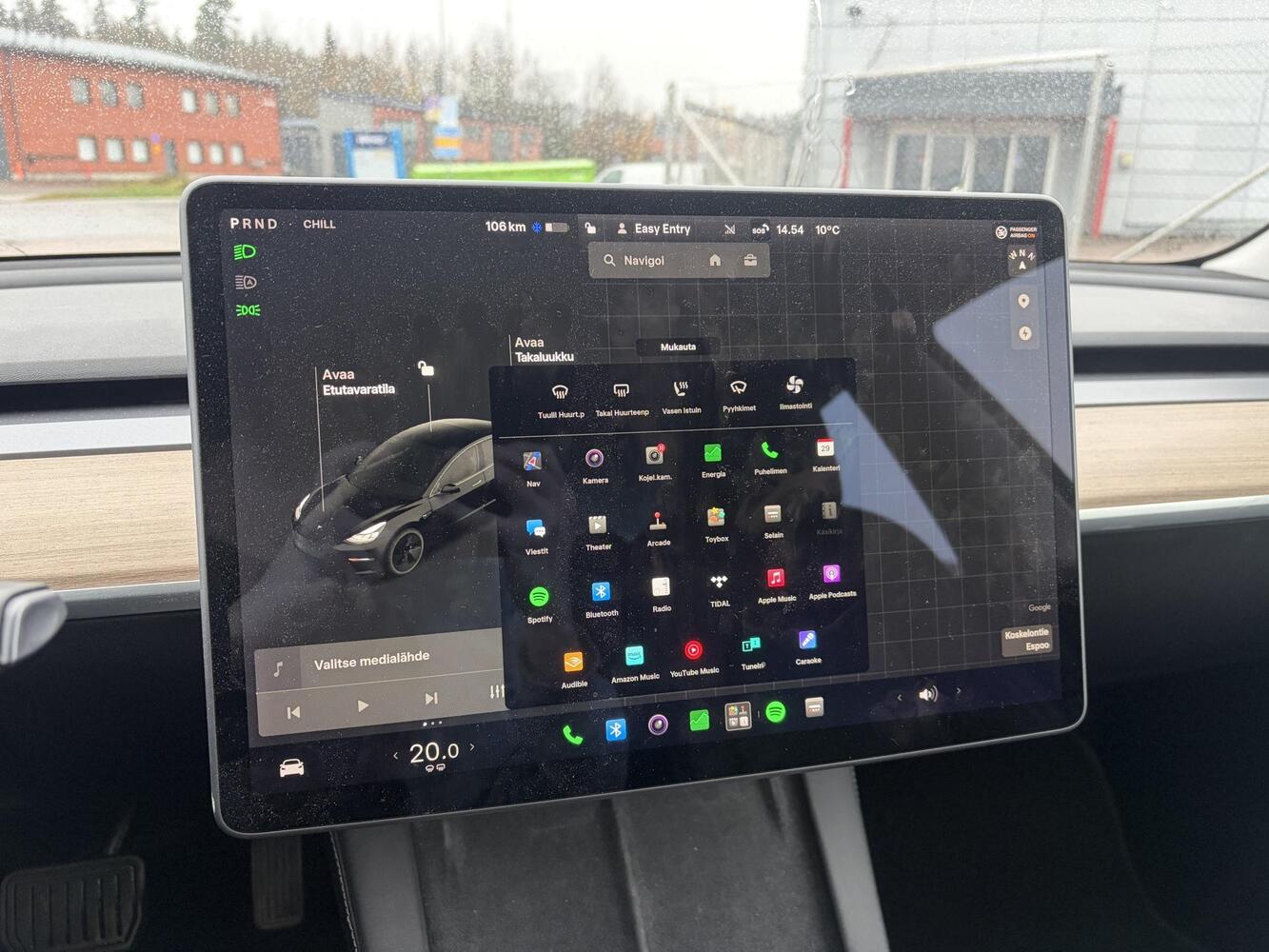 Tesla Model 3 vaihtoauto