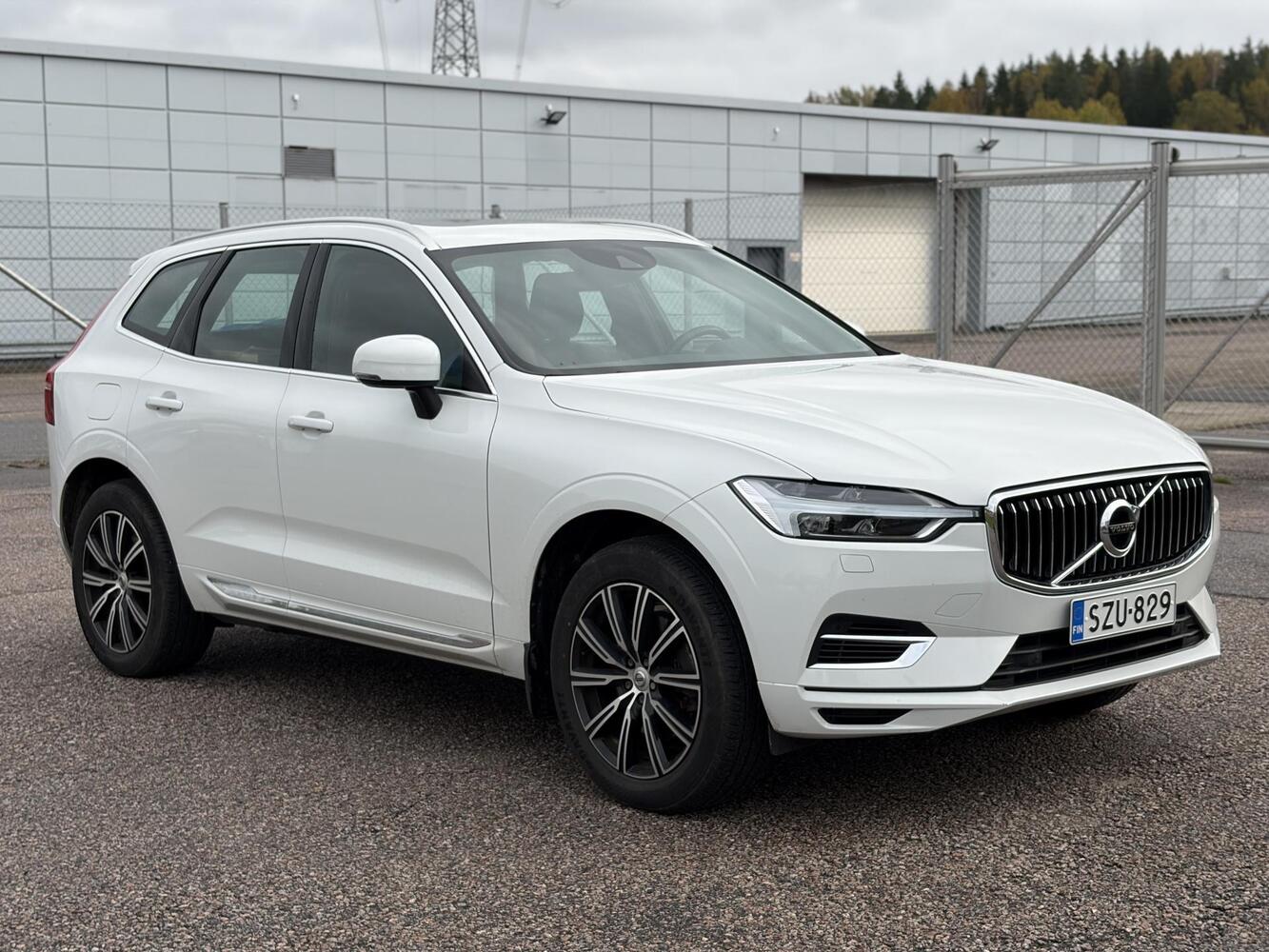 Volvo XC60 vaihtoauto