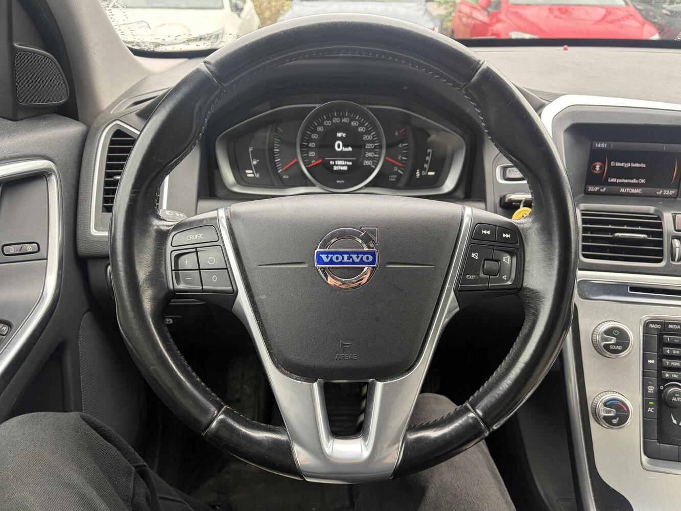 Volvo XC60 vaihtoauto