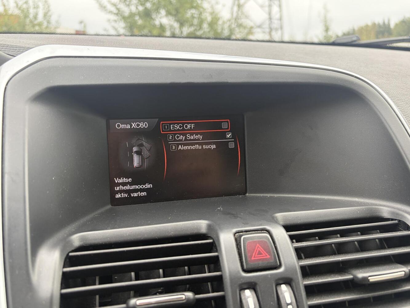 Volvo XC60 vaihtoauto