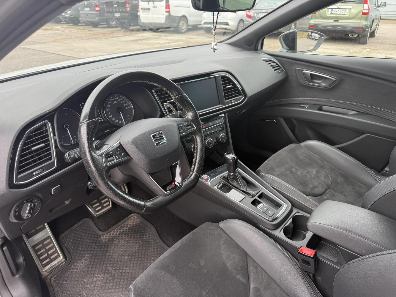 SEAT Leon ST vaihtoauto