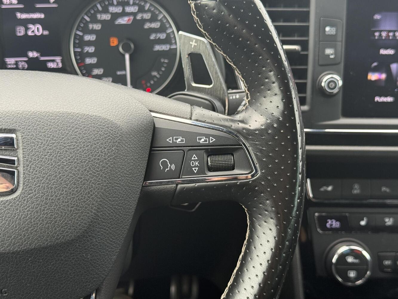 SEAT Leon ST vaihtoauto
