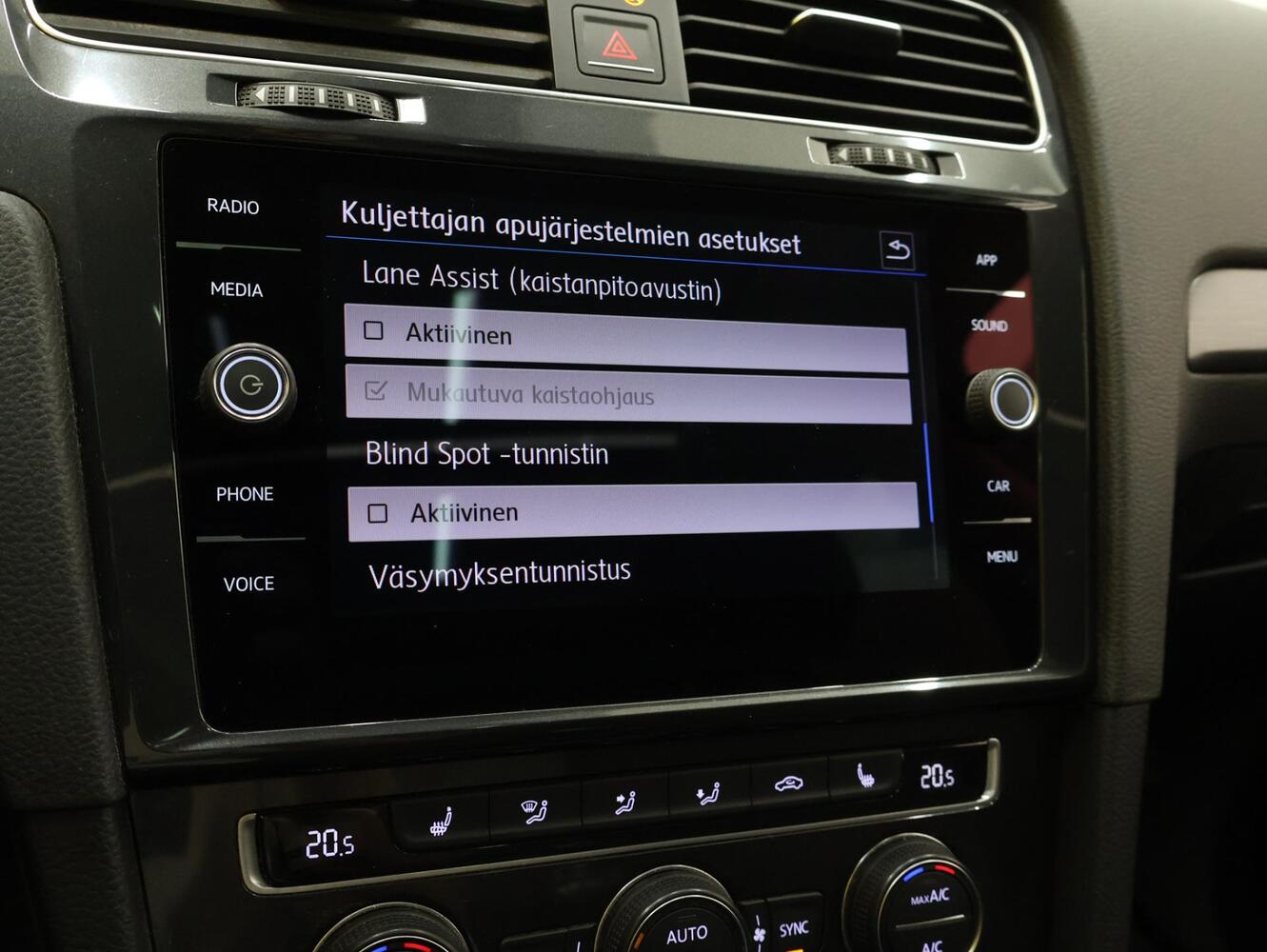 Volkswagen Golf vaihtoauto
