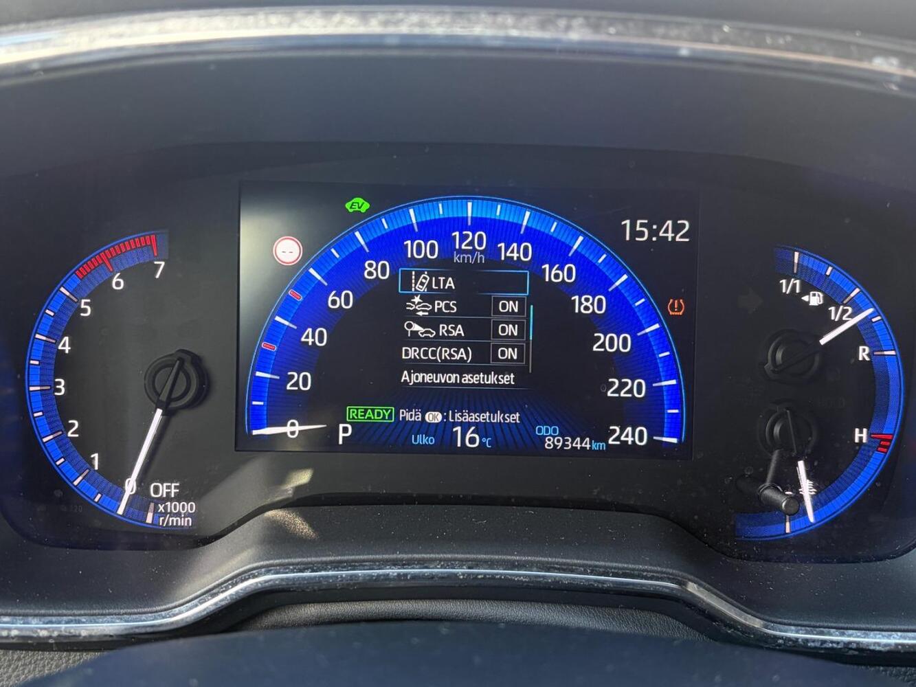 Toyota Corolla vaihtoauto