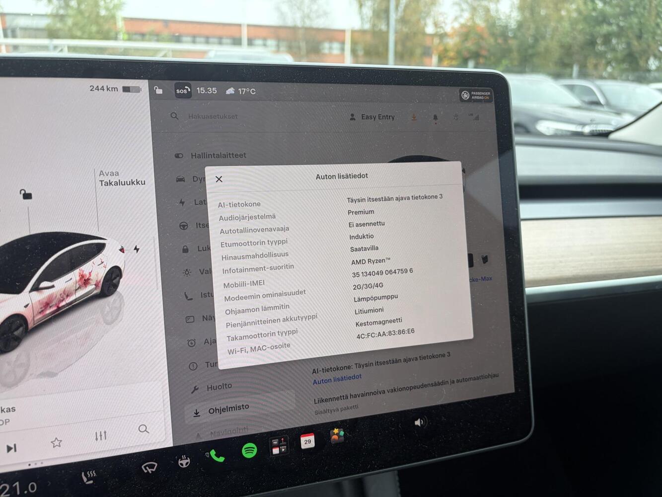 Tesla Model 3 vaihtoauto