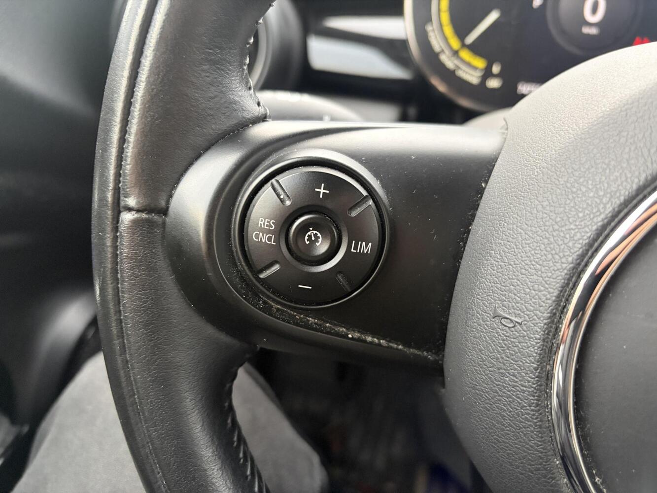 Mini Cooper S vaihtoauto