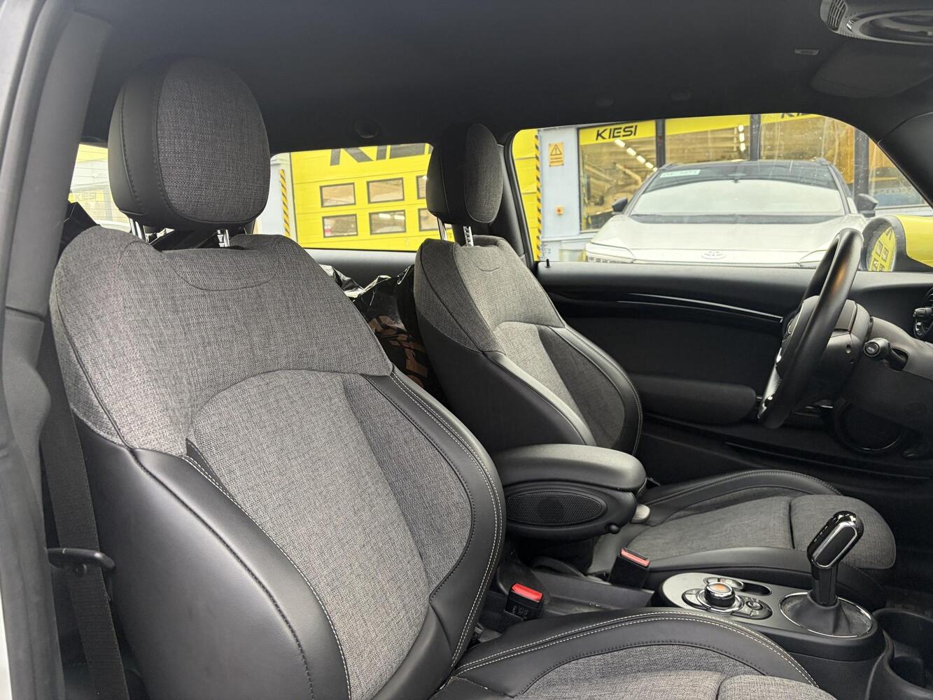 Mini Cooper S vaihtoauto