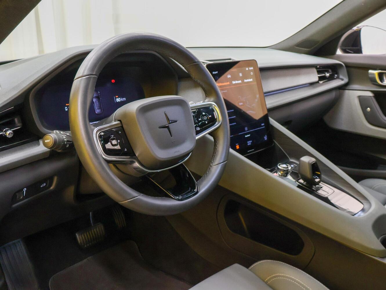 Polestar 2 vaihtoauto
