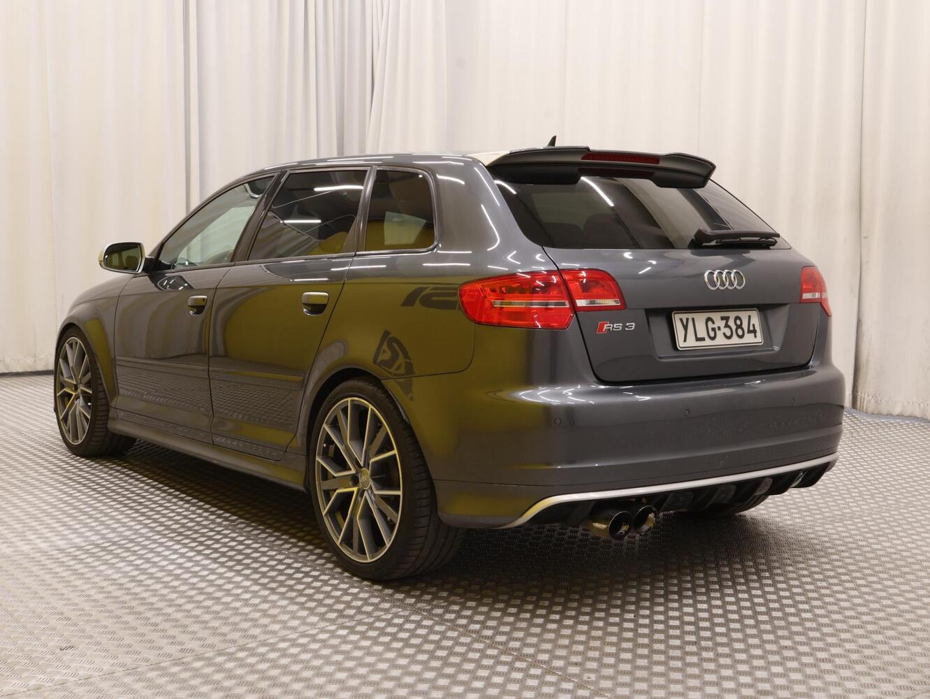 Audi RS3 vaihtoauto