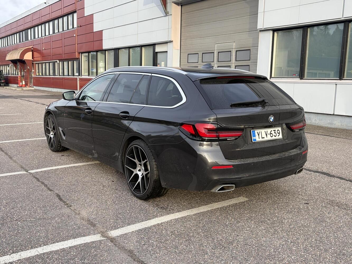 BMW 520 vaihtoauto