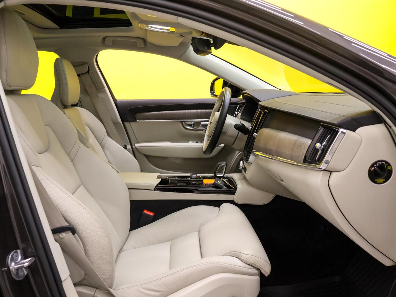 Volvo S90 vaihtoauto
