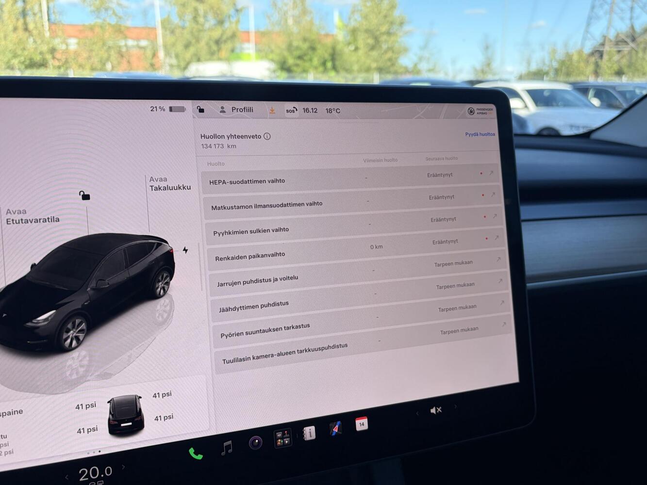 Tesla Model Y vaihtoauto