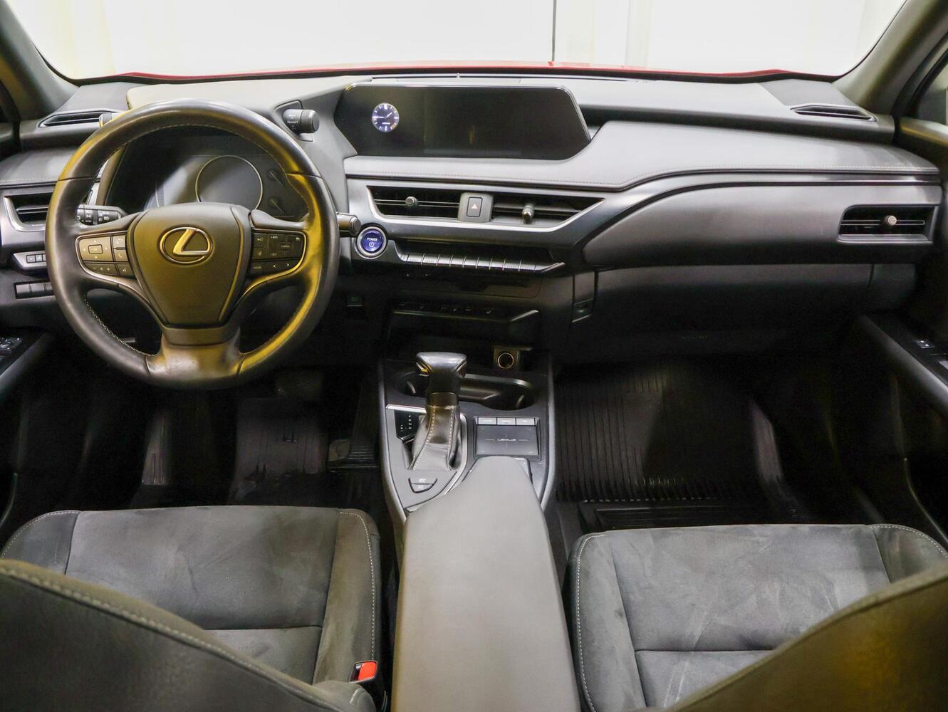 Lexus UX vaihtoauto