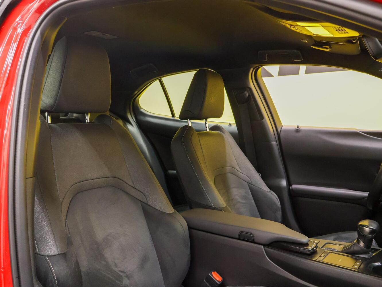 Lexus UX vaihtoauto