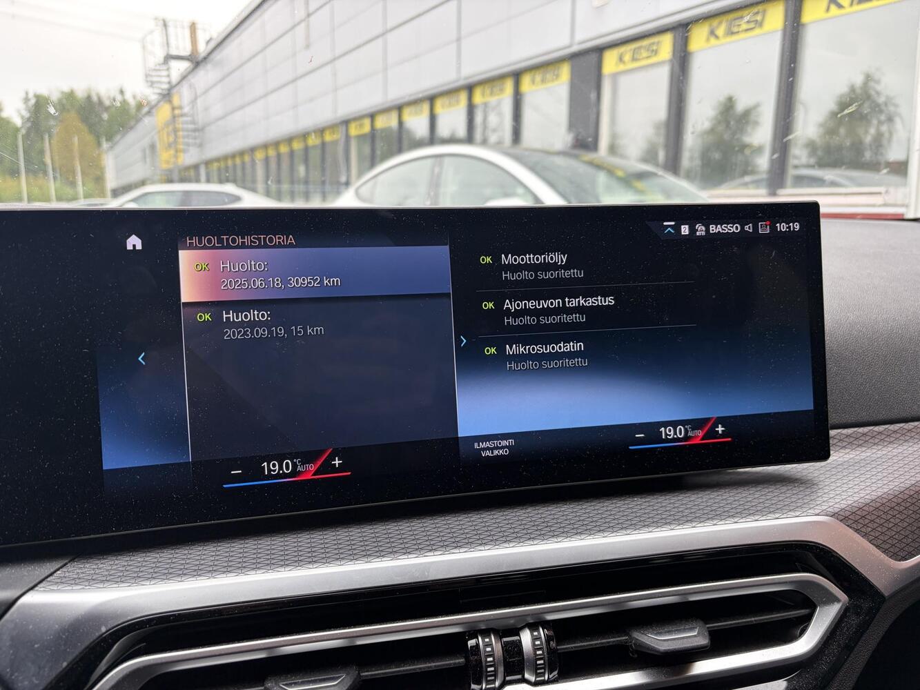 BMW 330 vaihtoauto