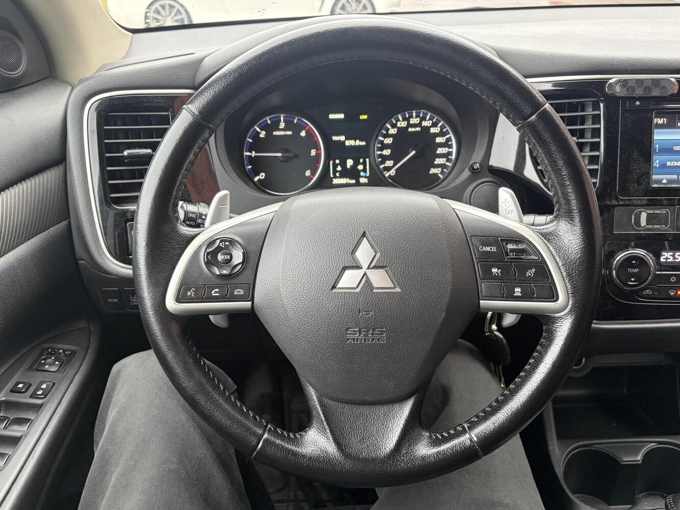 Mitsubishi Outlander vaihtoauto