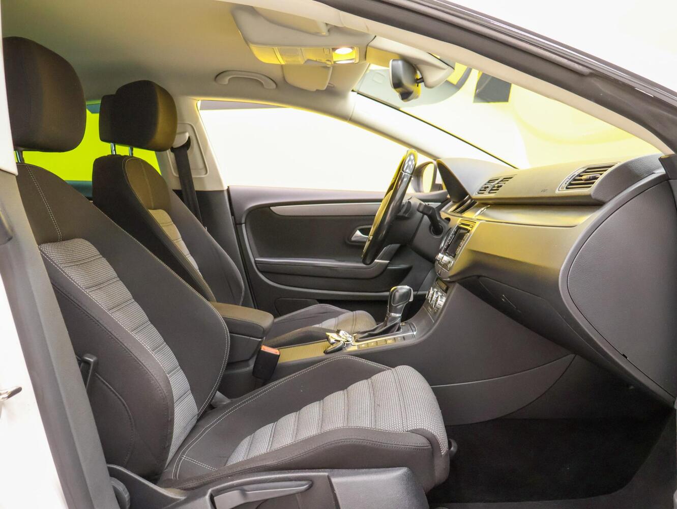 Volkswagen CC vaihtoauto