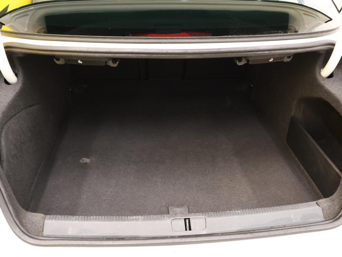 Volkswagen CC vaihtoauto
