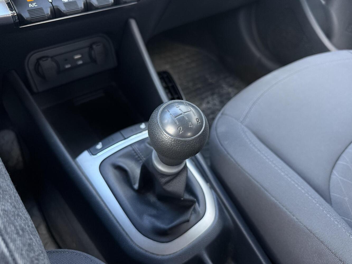 Kia Rio vaihtoauto