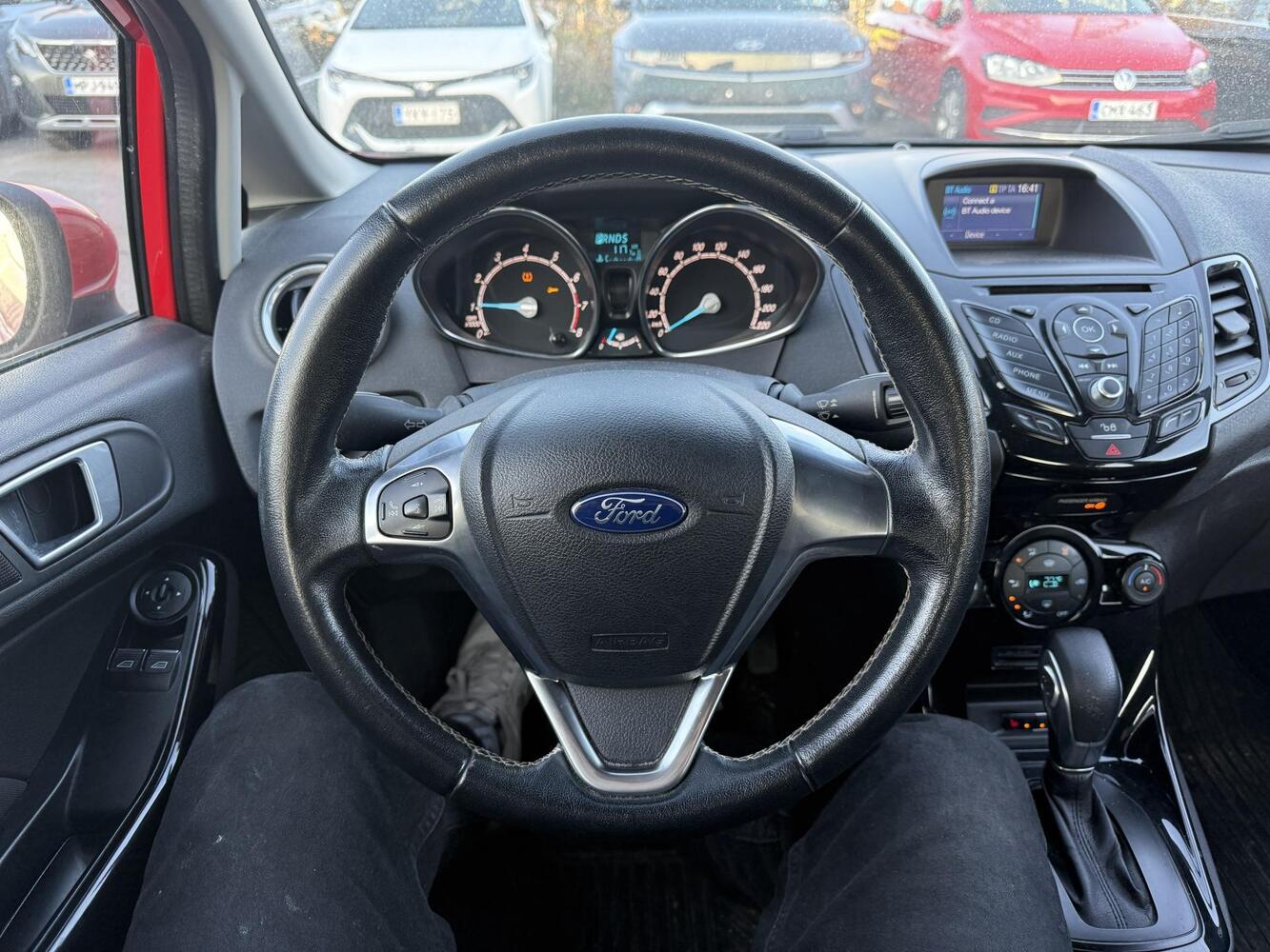 Ford Fiesta vaihtoauto