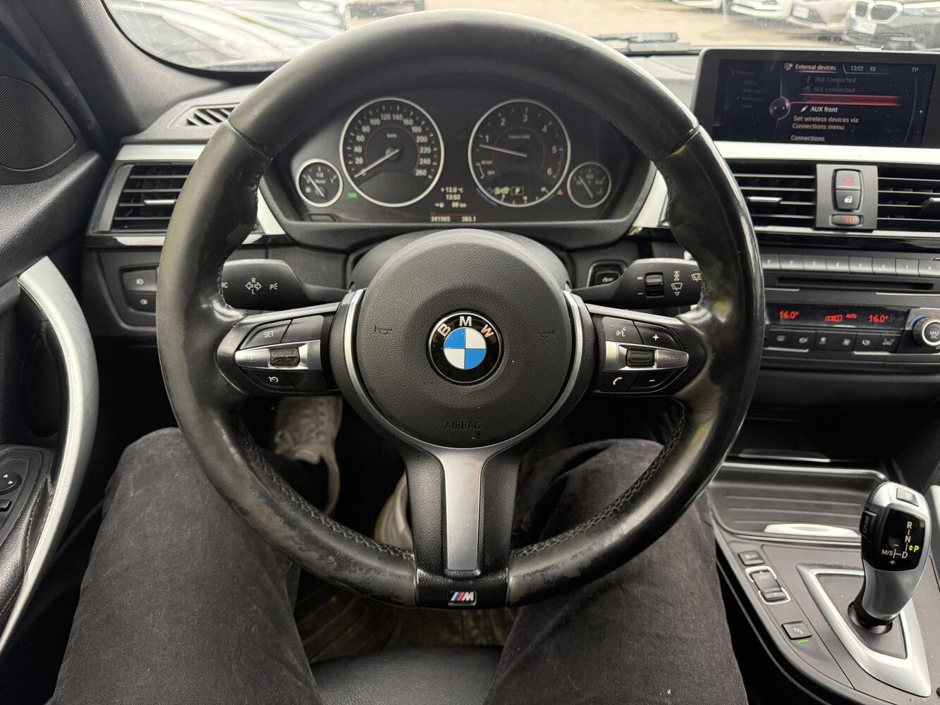 BMW 330 vaihtoauto