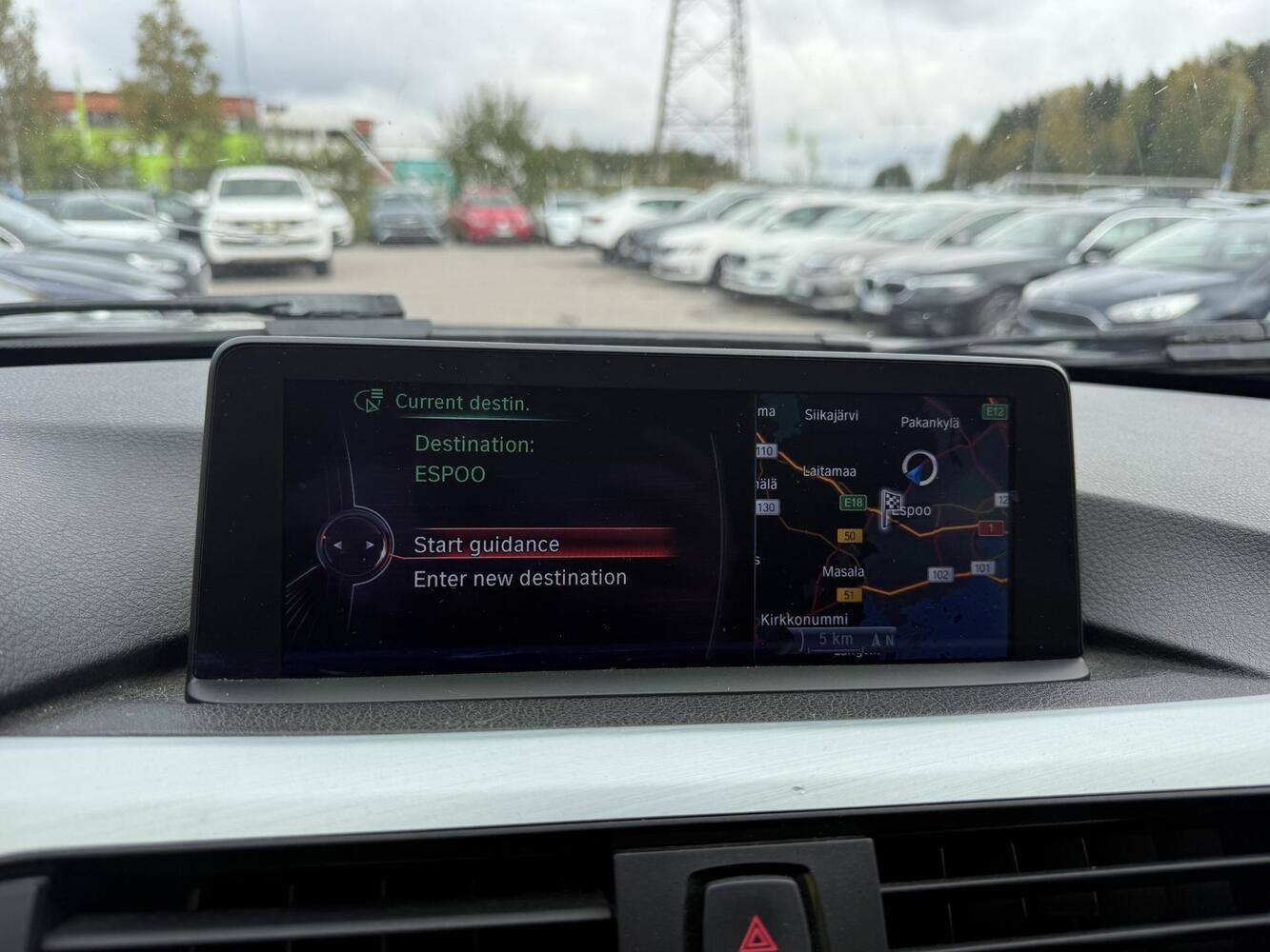 BMW 330 vaihtoauto