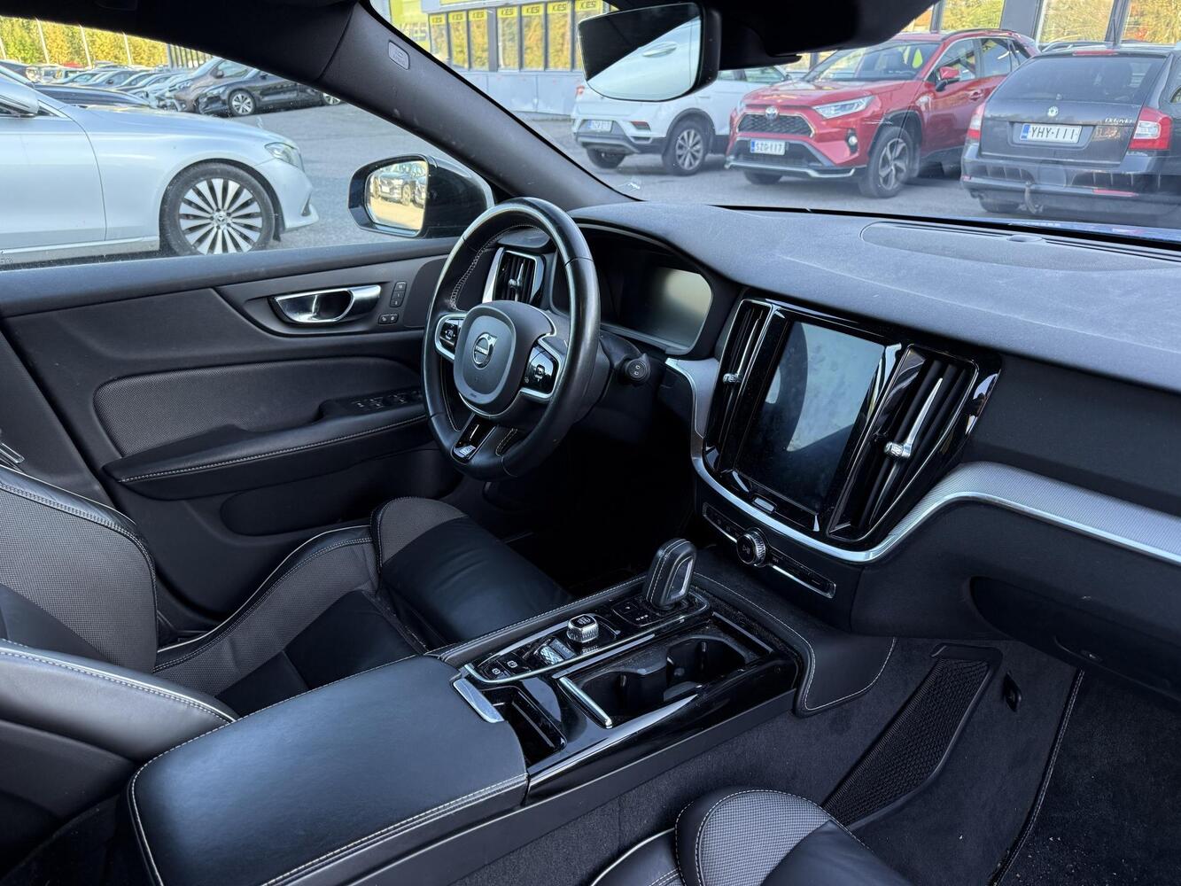 Volvo V60 vaihtoauto