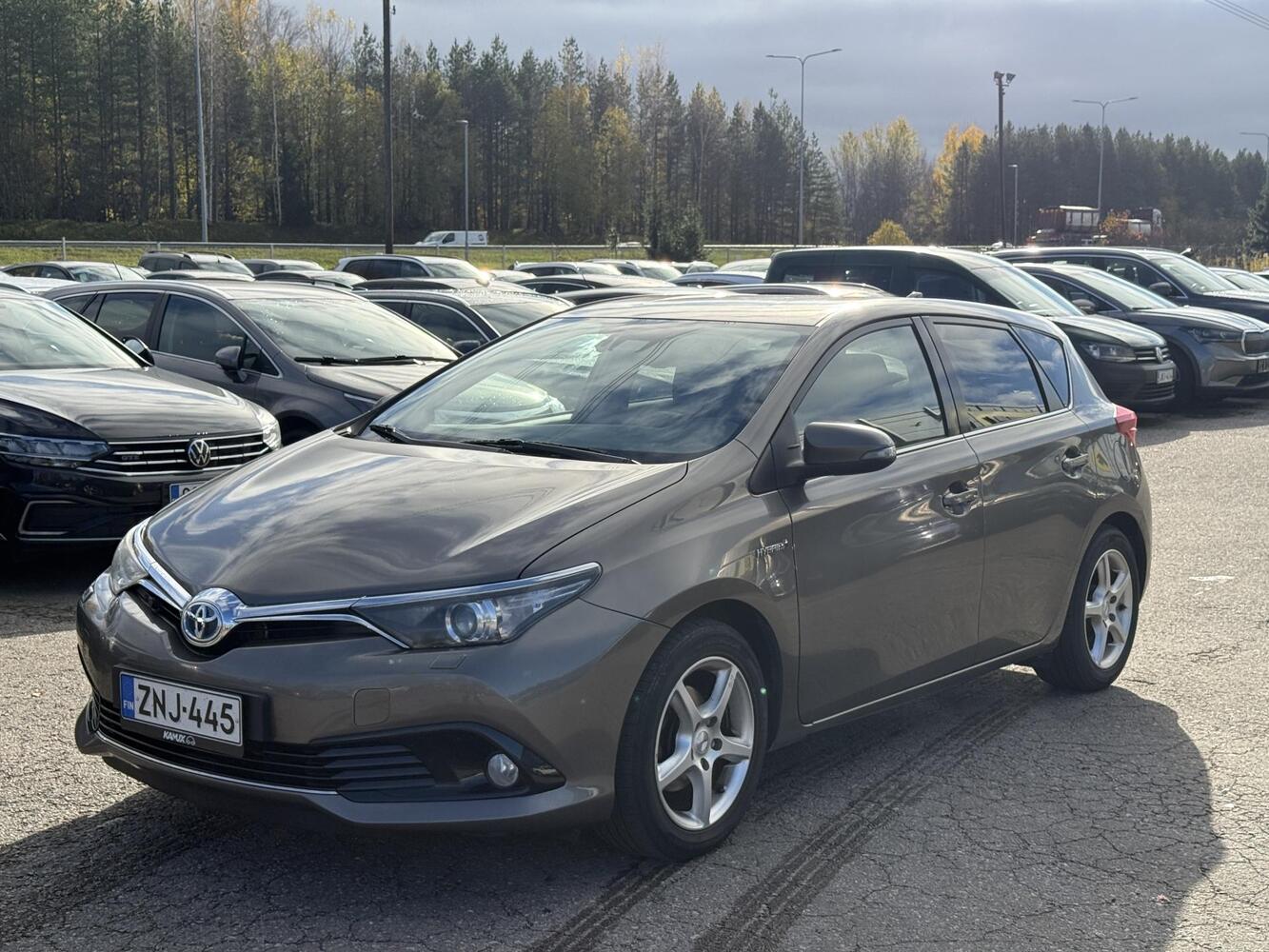 Toyota Auris vaihtoauto