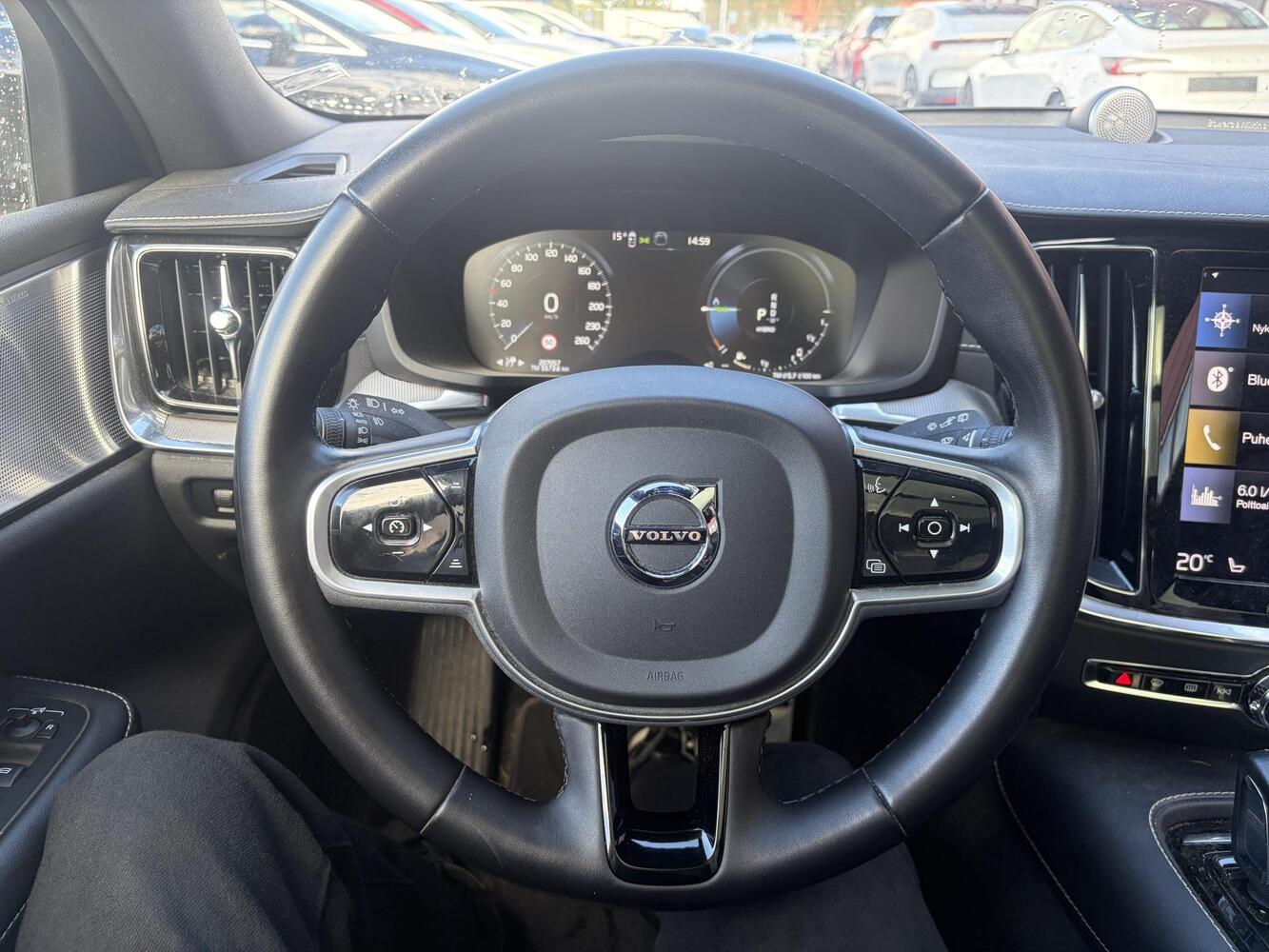 Volvo V60 vaihtoauto