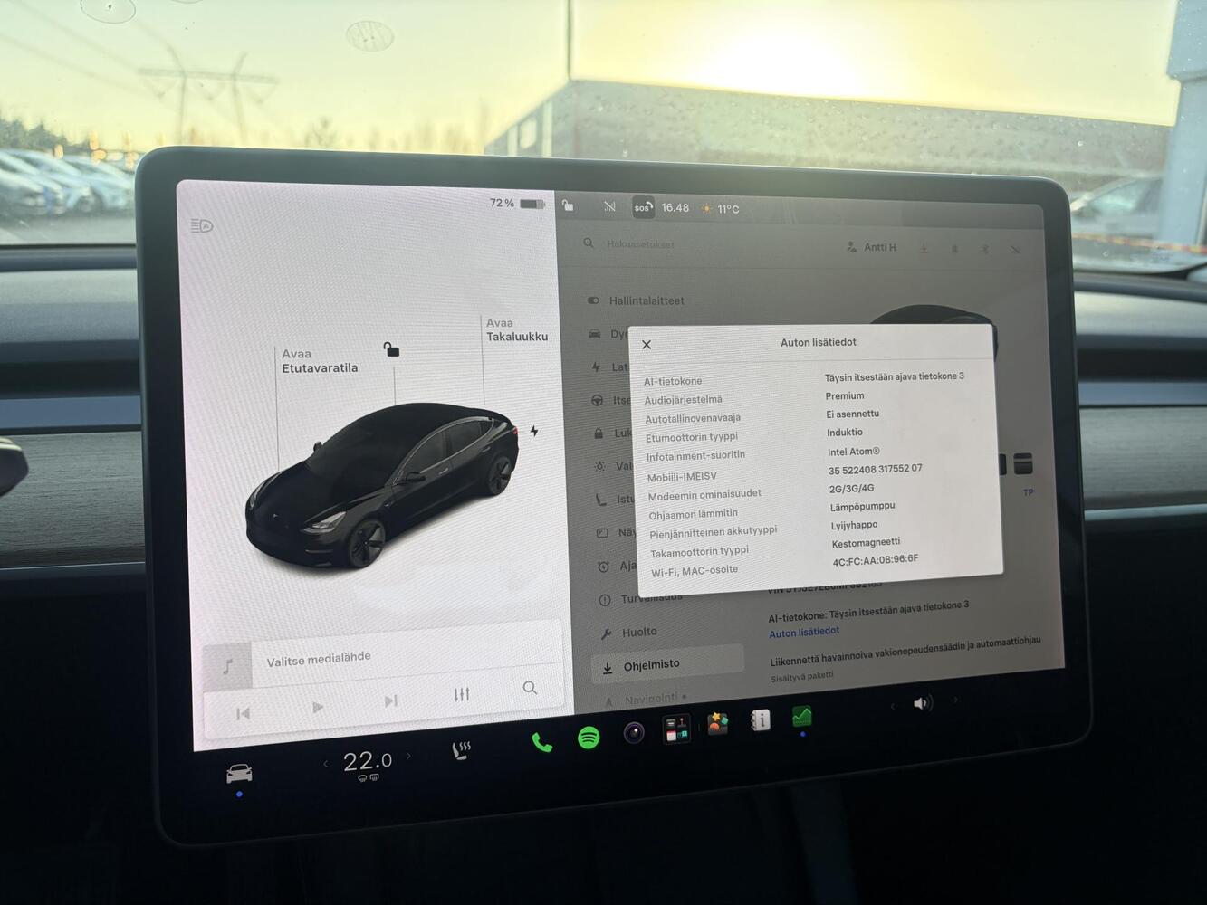 Tesla Model 3 vaihtoauto