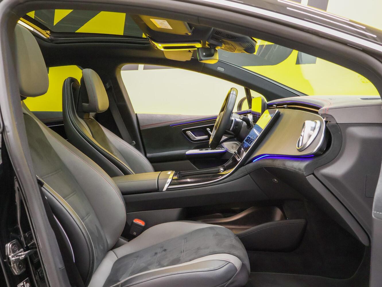 Mercedes-Benz EQE vaihtoauto