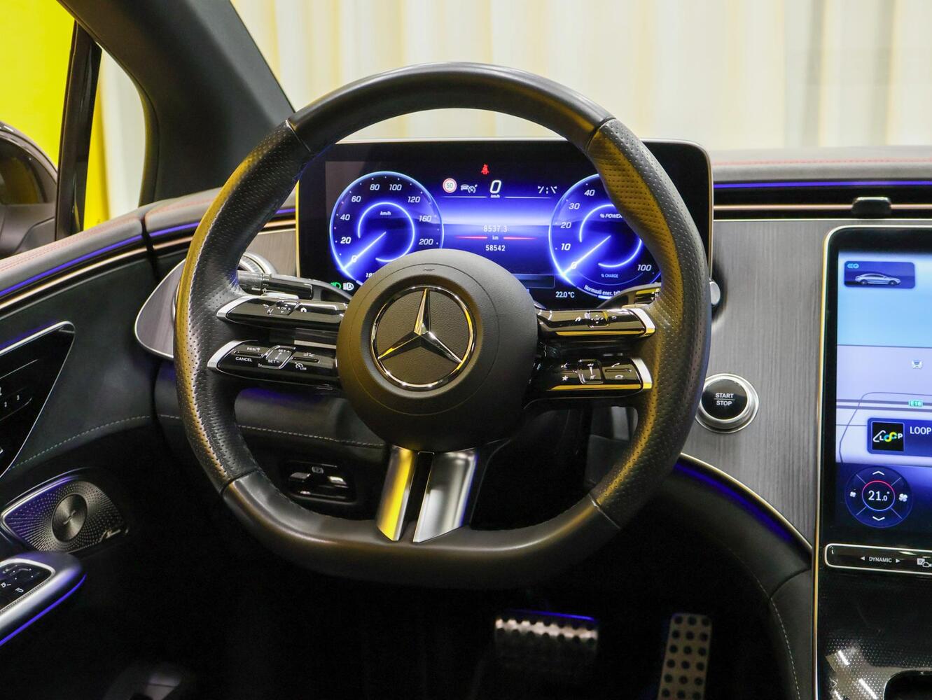 Mercedes-Benz EQE vaihtoauto