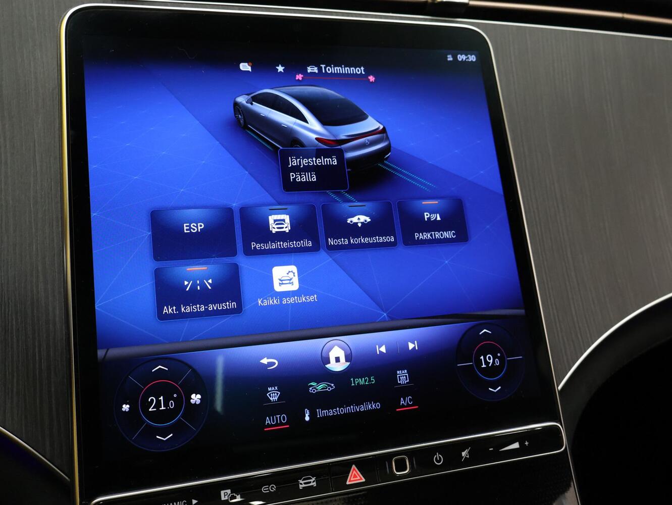 Mercedes-Benz EQE vaihtoauto