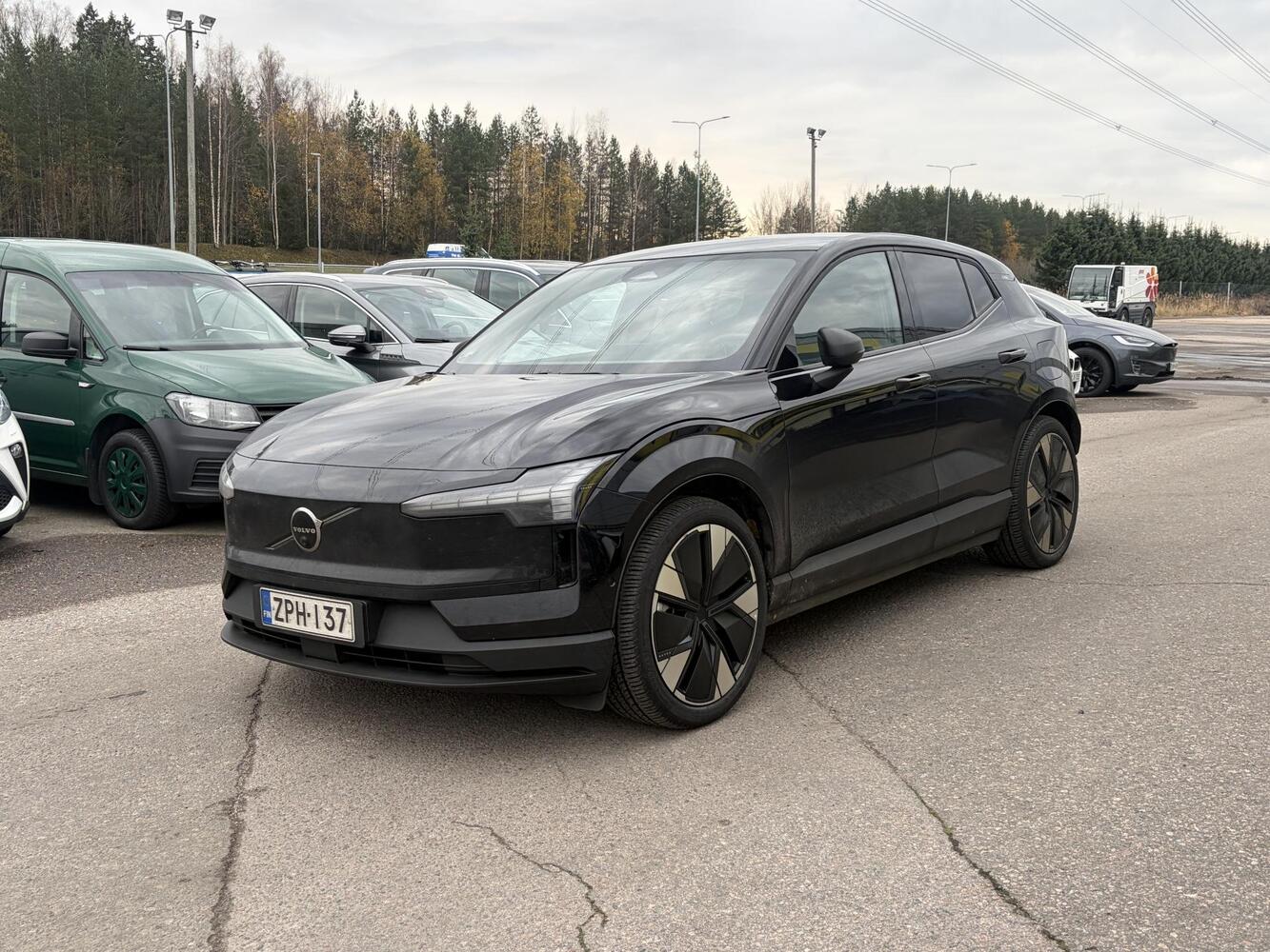 Volvo EX30 vaihtoauto
