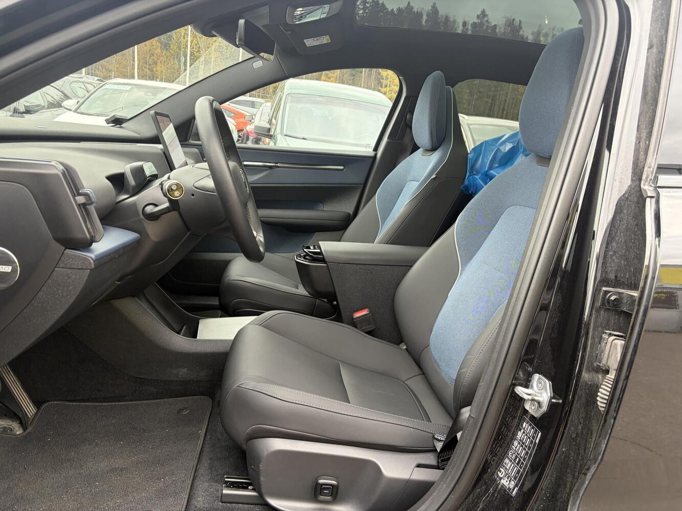 Volvo EX30 vaihtoauto