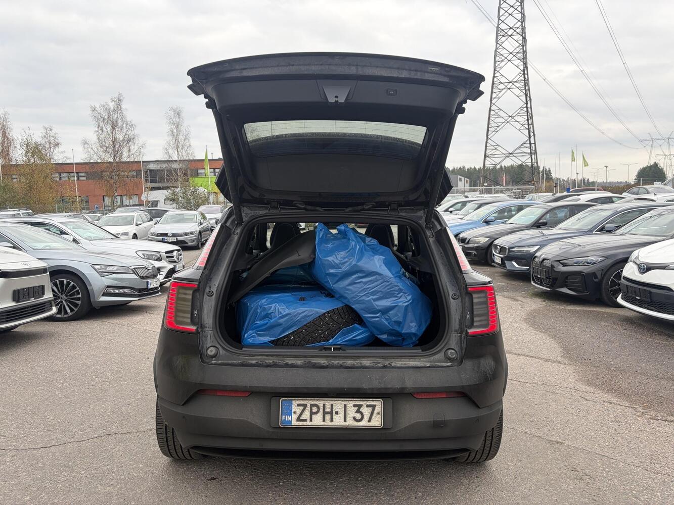 Volvo EX30 vaihtoauto