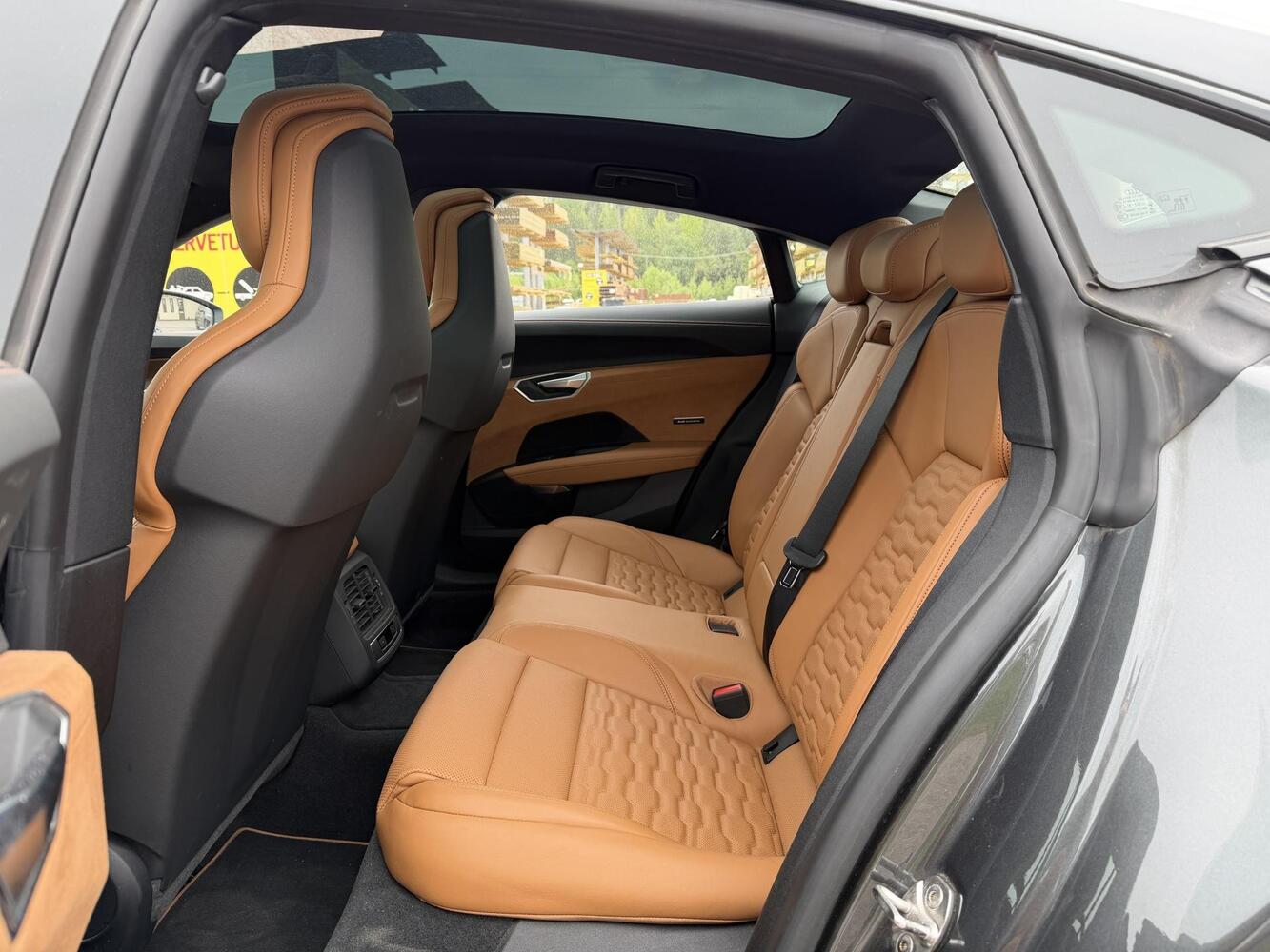 Audi e-tron GT vaihtoauto