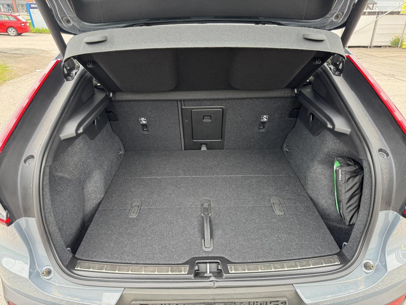 Volvo C40 vaihtoauto