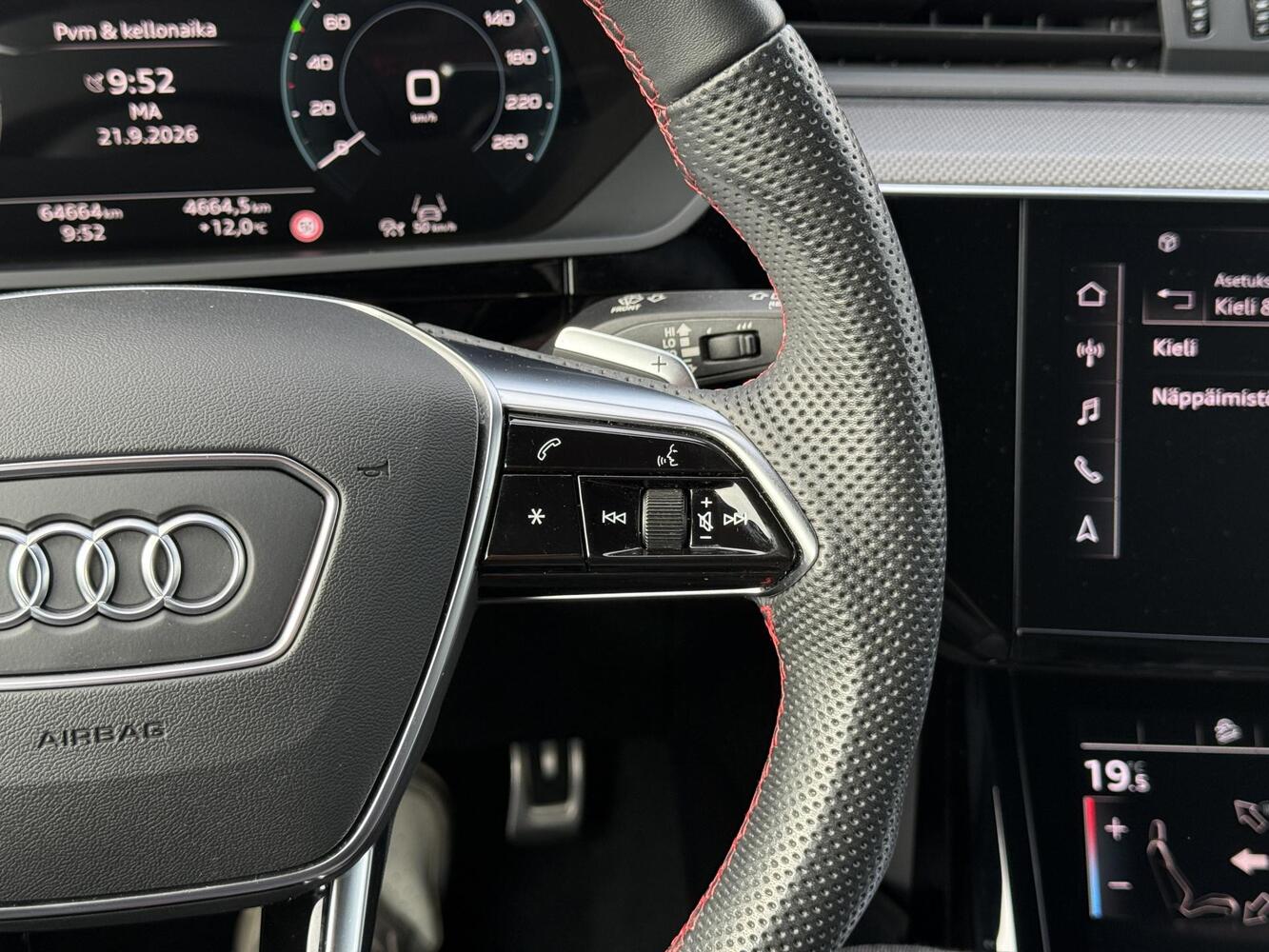 Audi Q8 e-tron vaihtoauto