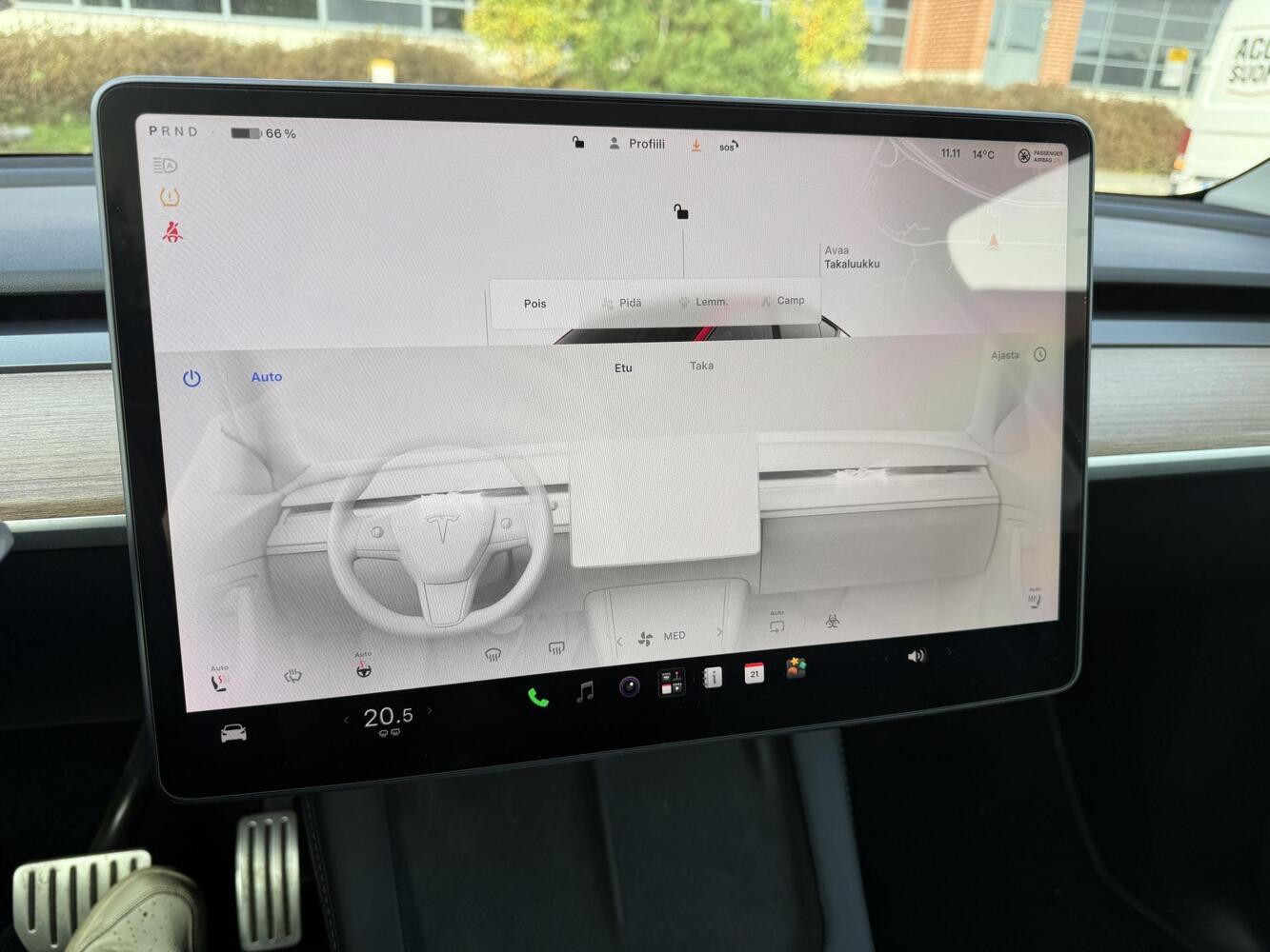 Tesla Model Y vaihtoauto